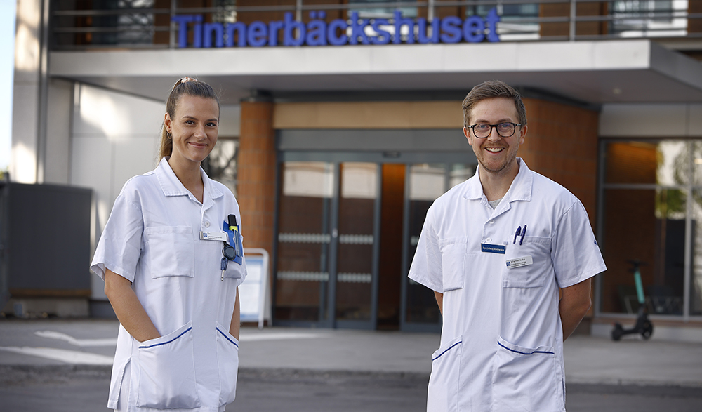 Elin Karlsson och Johannes Antus, specialist­sjuksköterskor i psykiatri på psykiatriska kliniken vid Universitetssjukhuset i Linköping. Foto: Lasse Hejdenberg