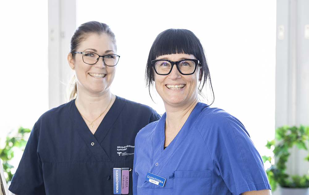Maria Klintberg och Maria Zackrisson, sjuksköterskor inom NU-sjukvården. Foto: Elite Studio