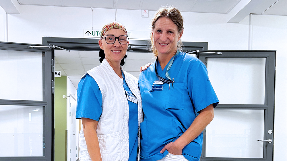 Tina Ahl Jonsson och Lotta Punkt, vårdenhetschefer på Kirurgiska kliniken, avdelning 10, Vrinnevisjukhuset i Norrköping.