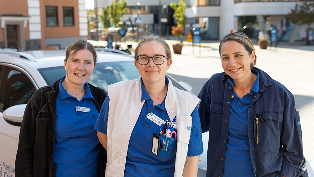 Susanna Bingerud, Therese Lindgren och Kajsa Bogren på Närvårdsklinken i Linköping. Foto: Emma Busk Winquist