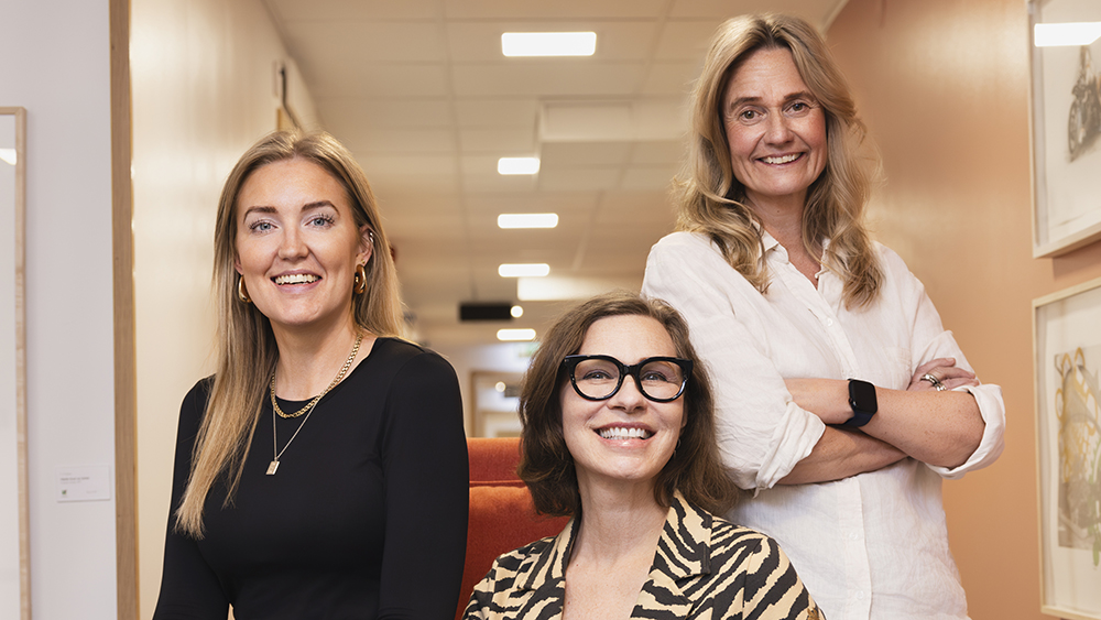 Anna Lamme, Cecilia Sonninger och Ulrika Mc Kenith följer sina patienter under lång tid och får ofta bekräftelse på att deras arbete både är viktigt och uppskattat. Foto: Martina Wärenfeldt